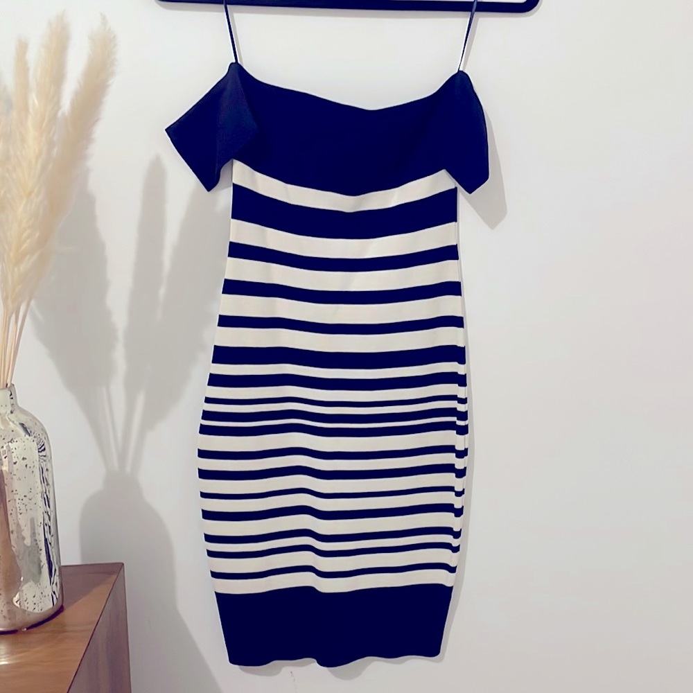 Off the shoulders dress